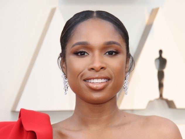 'Cats' Star Jennifer Hudson Has The Purr-fect Holiday Hair Inspiration