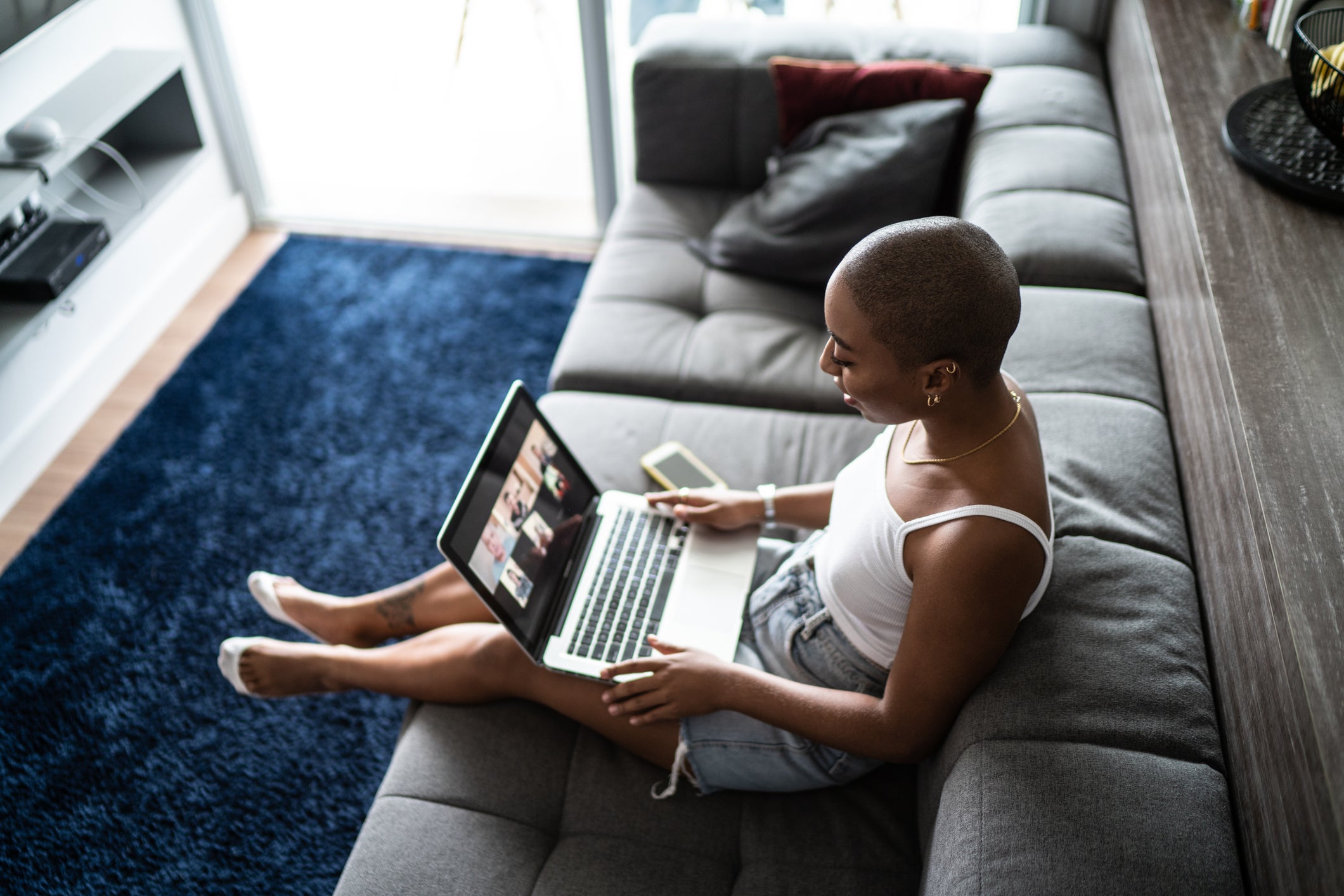 Nailing The Virtual Interview: A Job Seeker's Guide To Mastering The Online Interviews