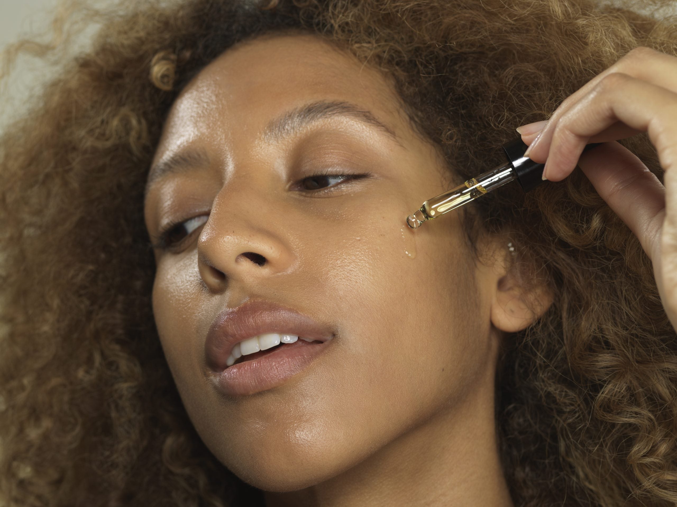 The Best Niacinamide Serums to Give You An Instant Glow