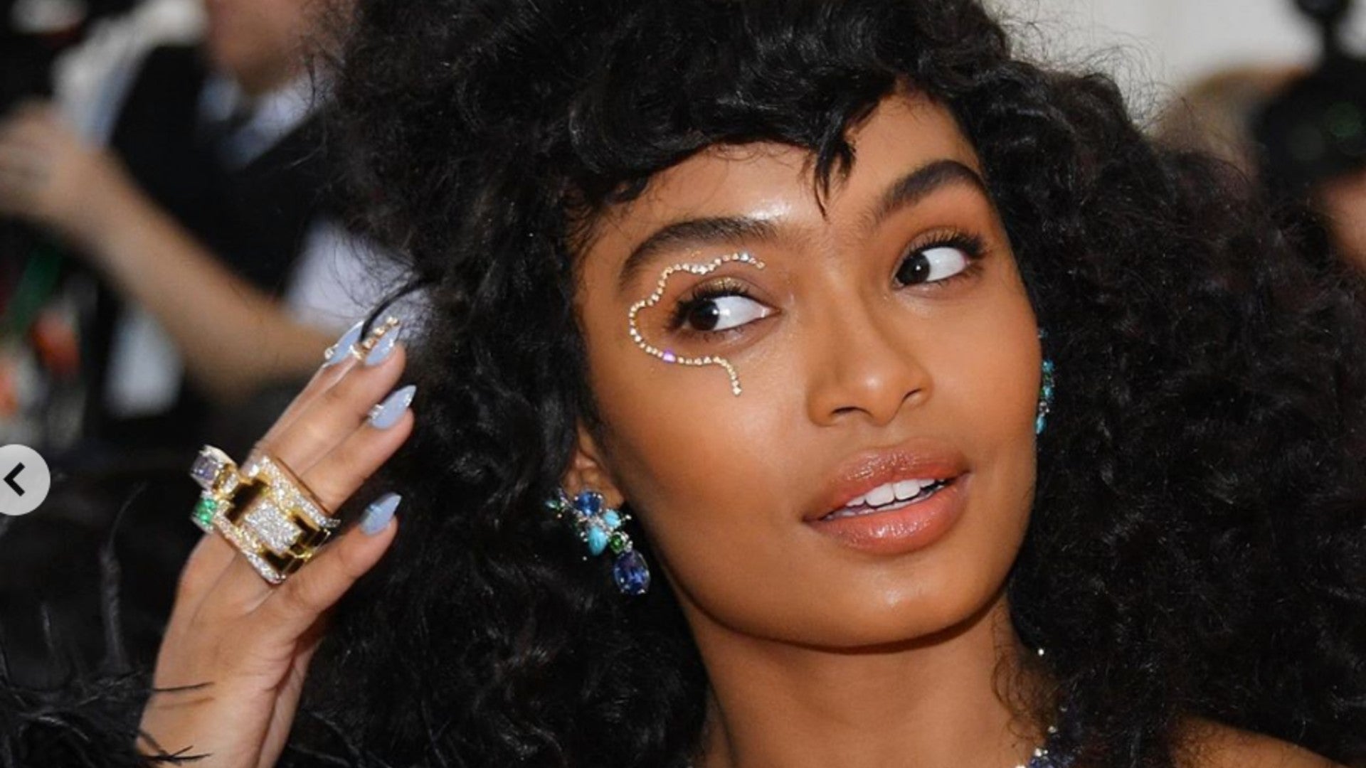 Yara Shahidi's Inspiring Get Ready With Me Tutorial Reminds Us To Have Fun With Makeup